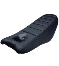 GUTS SEAT